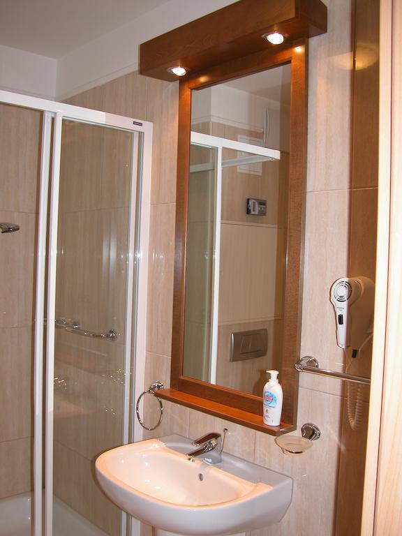 Apartman Golf Lux Bük Oda fotoğraf
