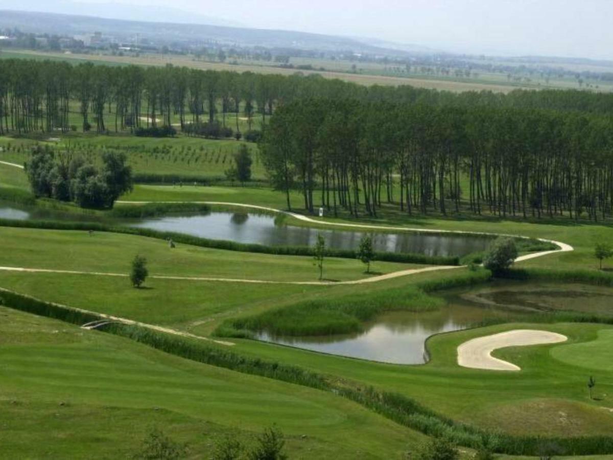 Apartman Golf Lux Bük Dış mekan fotoğraf